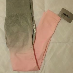 NWT Ombre Seamless Light Grey/Chalk Pink